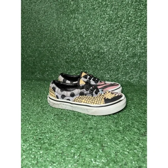 Disney Vans Toddler Size 12C Nightmare Before Christmas Graphic AOP Walking Shoe