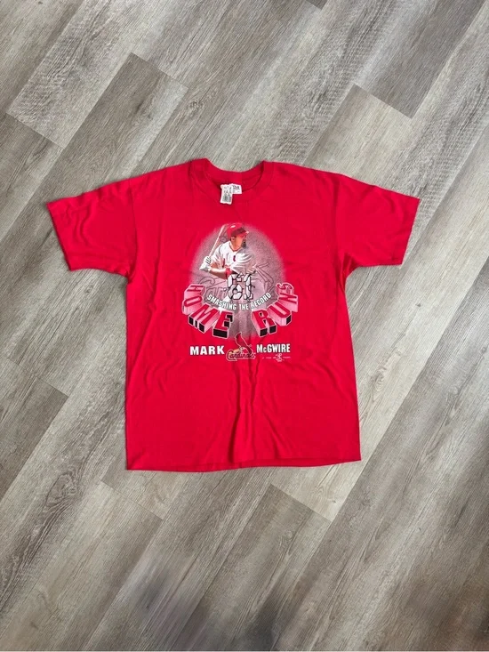Vintage 1998 Mark McGwire 62 Home Runs Cardinals MLB Graphic Tee XL NWT