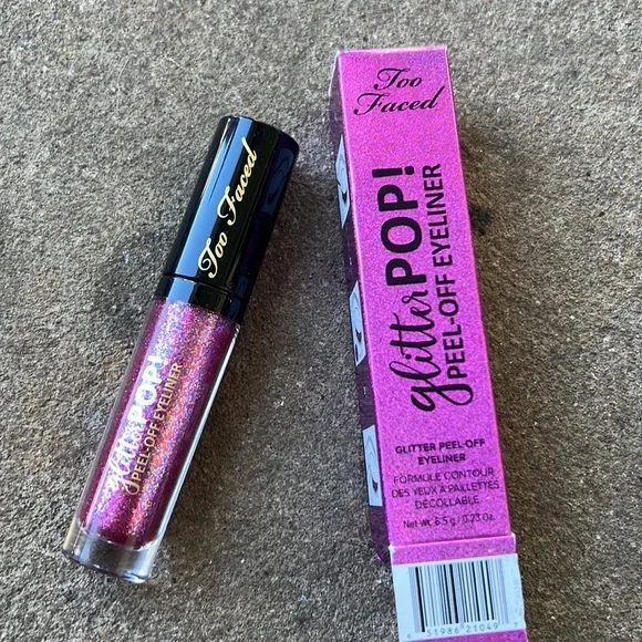 🍭💕HP! Rare! Kitty Glitter Too Faced Peel Off Glitter Eyeliner