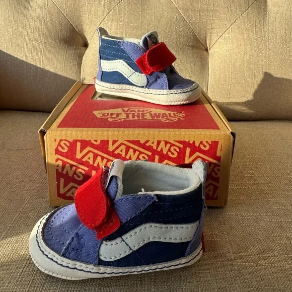 Vans Infant Sk8-Hi Crib Color Block Blue and Red High-Top Shoes size 2
