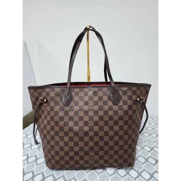 Authentic Louis Vuitton Damier Ebene Neverfull MM