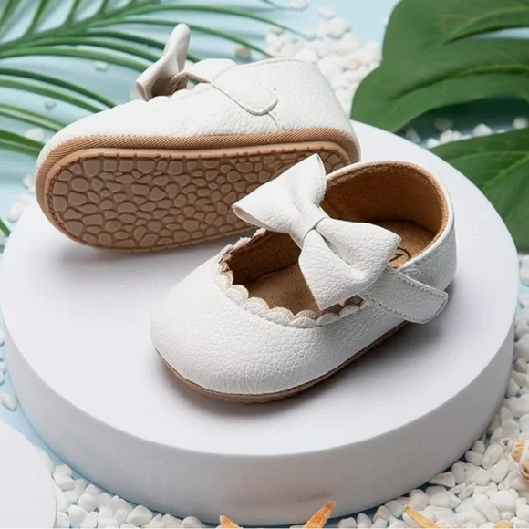 NWT HsdsBebe Infant Baby Girls Mary Jane Flats Bow Non-Slip SoftSole Dress Shoes