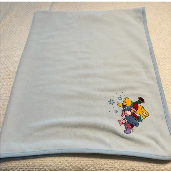 Winnie ‎ the pooh vintage blanket