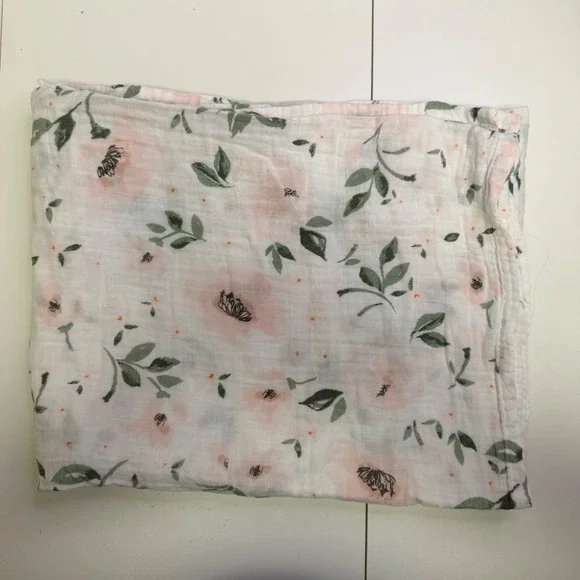 Pottery Barn Kids Organic Cotton Muslin Swaddle Blanket Pink Floral 47x47