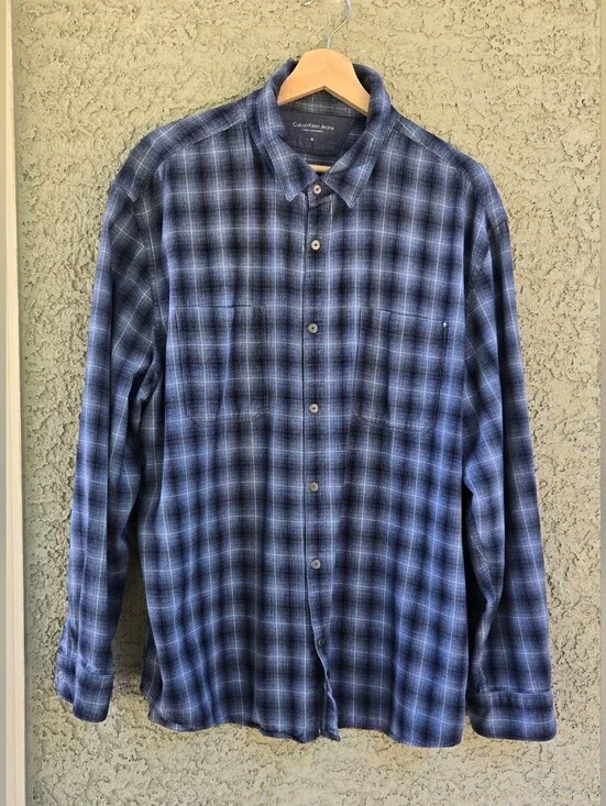 Calvin Klein Jeans Men's Navy and Black Plaid Button-Down Shirt