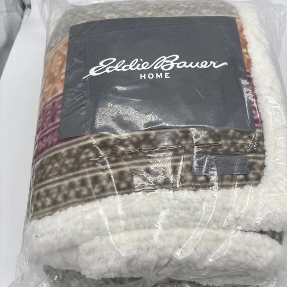 Eddie Bauer Home Sherpa Polyester 50 x 70