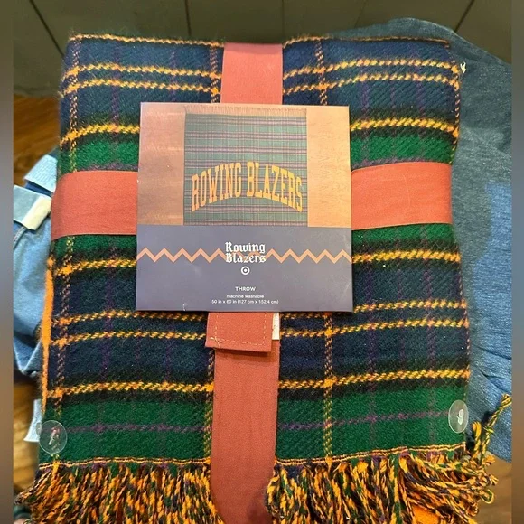 Rowing‎ Blazers x Target Rowing Blazers Logo Throw Blanket