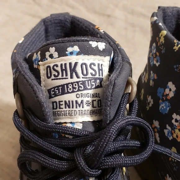 Oshkosh Bgosh Toddler 12 Floral Chelsea Boot Lace Up Fall Winter Outdoor Durable