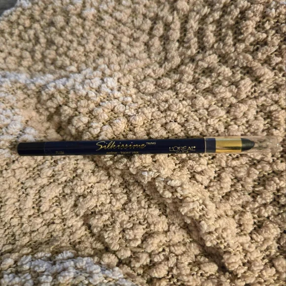L'ORÉAL SILKISSIME EYELINER PLUM