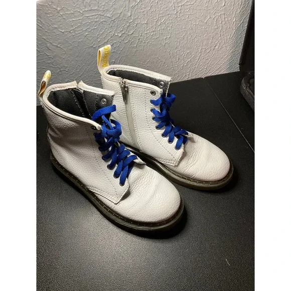 Dr. Martens Delaney White Leather Combat Boots Side Zip Blue Laces US 2 UK 1