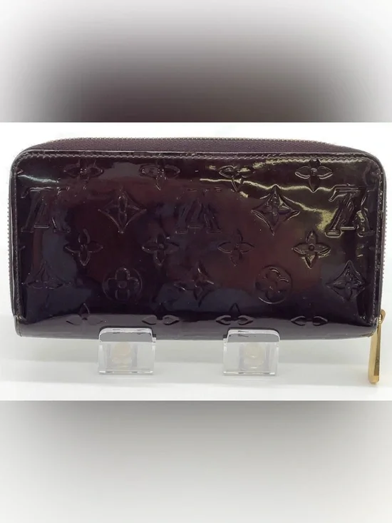 Louis Vuitton Vernis Wallet