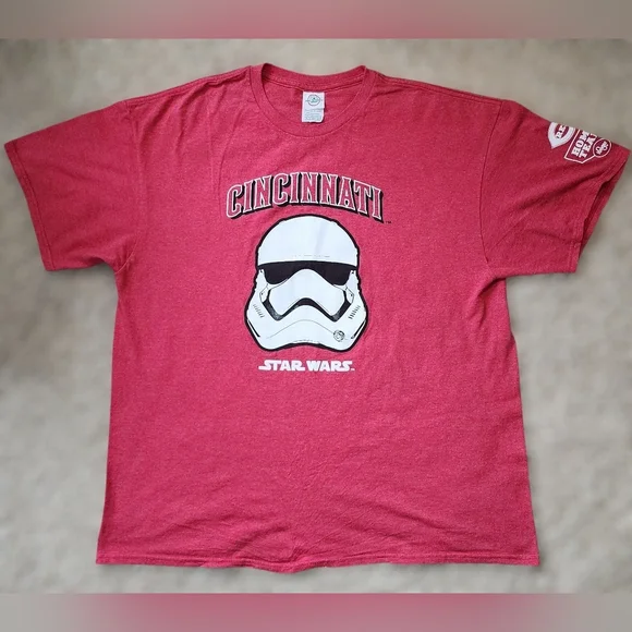 Cincinnati Reds Star Wars Limited Edition Stadium GiveawayT-Shirt, Men's XL