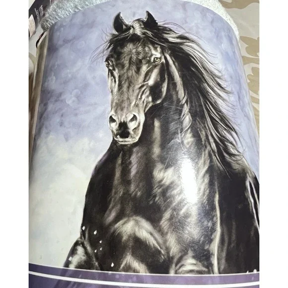 Wild Frontier‎ HORSE 50
