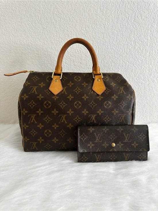 Louis Vuitton Speedy 30 with matching Wallet
