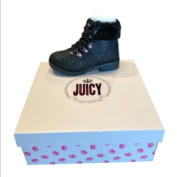 🌸NIB JUICY COUTURE Girls Castro Valley Hiking Boot - size big girl 5