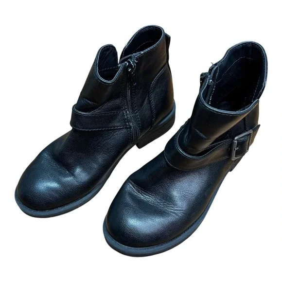 Art Class Moto Ankle‎ Boots Kids Size 2 Black Good Buckle Side Zip Booties