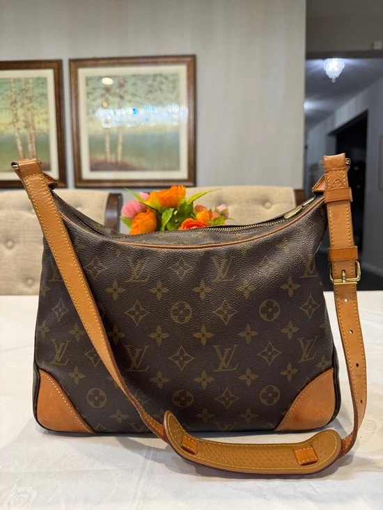 Authentic Louis Vuitton Monogram Boulogne Shoulder Bag