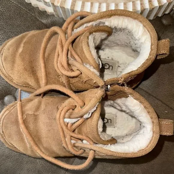 Pre-loved UGG Tan Suede Ankle Boots with Cozy Lining