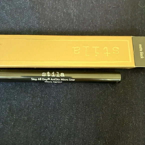 Stila All Day ArtiStix Micro Liner in Matte Black New in Box‎