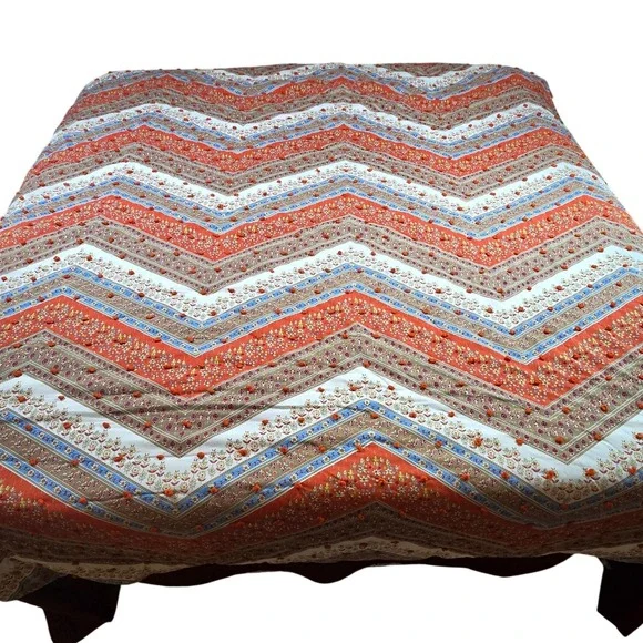 Handmade Quilt Blanket Throw Vintage 1970s Cabin Farmhouse 80 x 93 Queen Size