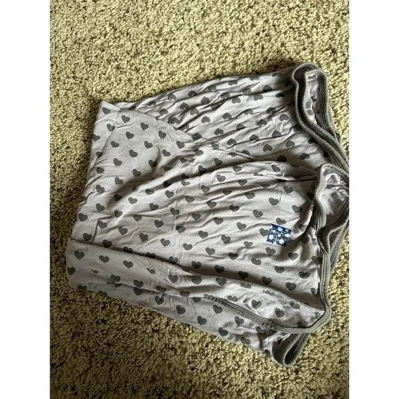 Kickee‎ Pants Bamboo Purple Hearts Swaddle Blanket