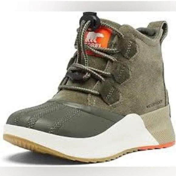 New Sorel Youth Out N About Classic Boot waterproof Size 6