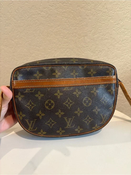 Louis Vuitton Jeunefille GM  Monogram Crossbody Bag