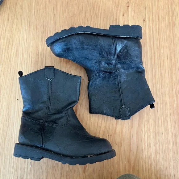 Healthtex cowboy boots size toddler 6 black