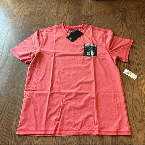 NWT mens G.H. Bass Explorer super soft white water stretch tee size medium