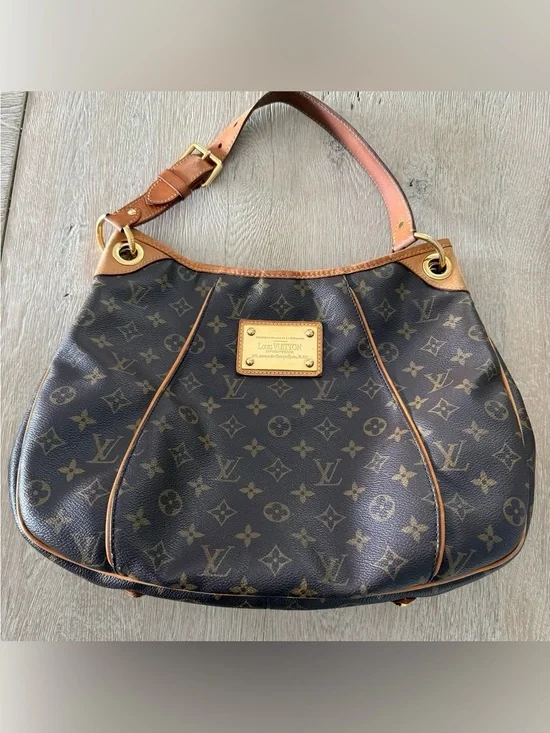 Louis Vuitton Galliera PM Monogram Hobo Bag Shoulder Bag Authentic