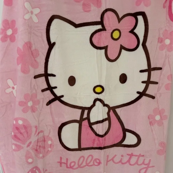Hello Kitty Pink Blanket