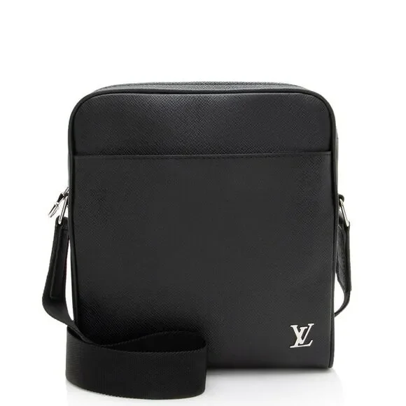 Louis Vuitton Taiga Leather Alex BB Messenger