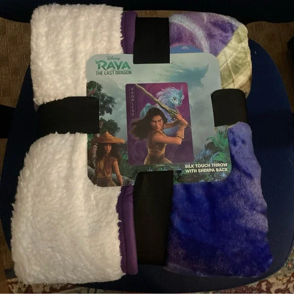 Disney Raya and the Last Dragon Silk Touch Sherpa Throw Blanket