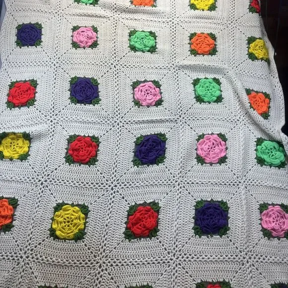 Afghan Handmade Vintage 3D Flower Granny Square Crochet Grandma Core 70