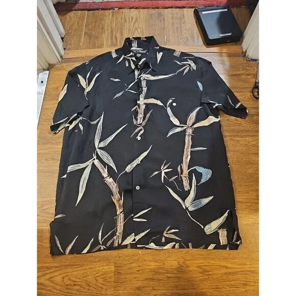Tori Richard Men’s Large Silk Hawaiian Shirt Black Bamboo Floral Embroidered
