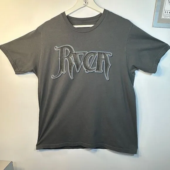 RVCA VA – T-SHIRT – ANP – George Thompson – Mens: L