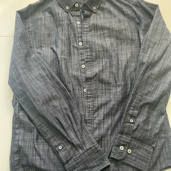 Beverly Hills Polo Club Gray Button-Down Shirt