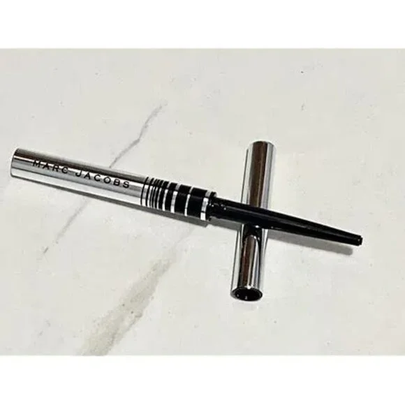 Marc Jacobs Fineliner Blacquer Ultra Skinny Gel Eye Crayon Travel Size NWOB