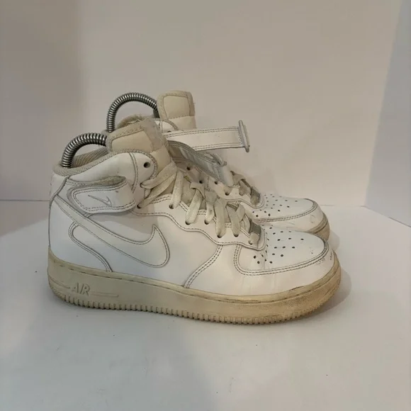 Nike Air Force 1 size 7.5
