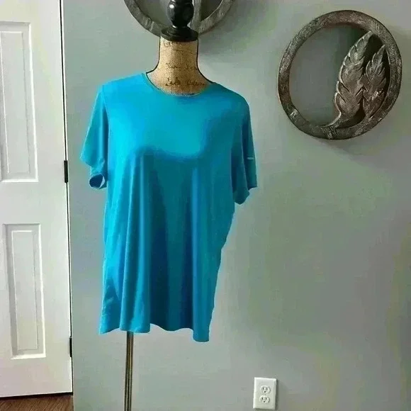 Nike teal workout top size 1X