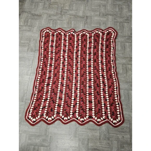 Handmade Knit Throw Blanket 50x60 Red White‎ Striped Vintage Retro Afghan Cozy