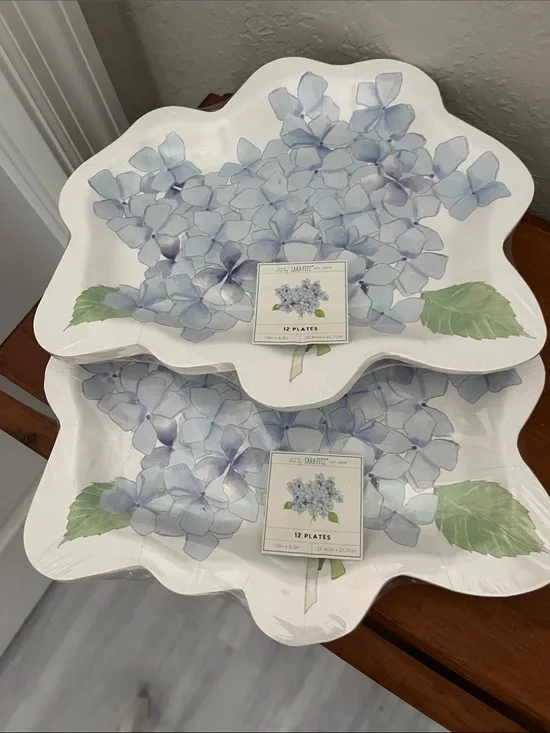 Sara Fitz Hydrangeas Die cut 2 sets Iconic New England style Nantucket Summers