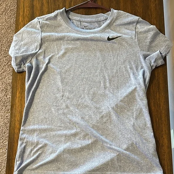 Nike Periwinkle Short Sleeve Tee Dry Fitt