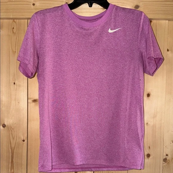 Women’s Nike Dri-Fit shirt size small