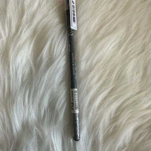 🩷5/$10🩷 Hard Candy Take Me Out glitter Liner
