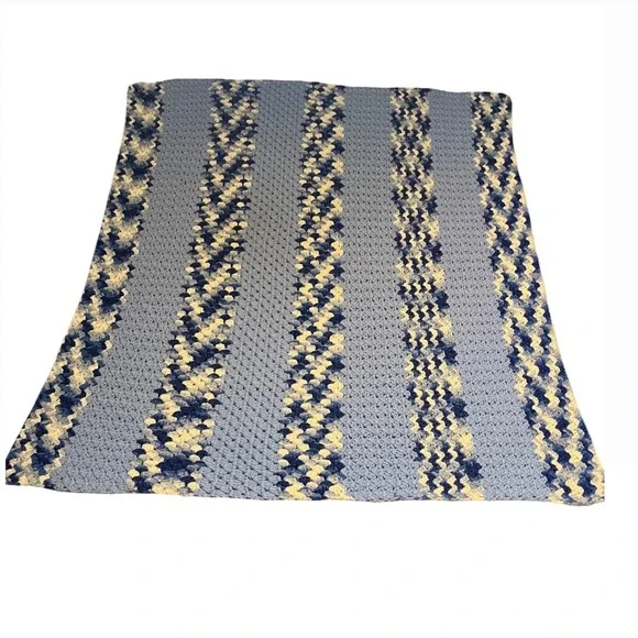 Handmade Crochet Throw Blanket Unisex‎ 48x39 Blue Striped Excellent Afghan