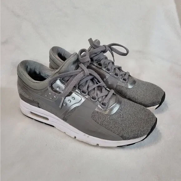 Nike Air‎ Max Zero 903837-004 womens size 7