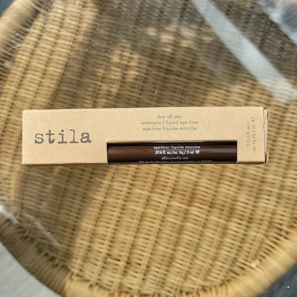 Stila all day waterproof liquid liner dark brown