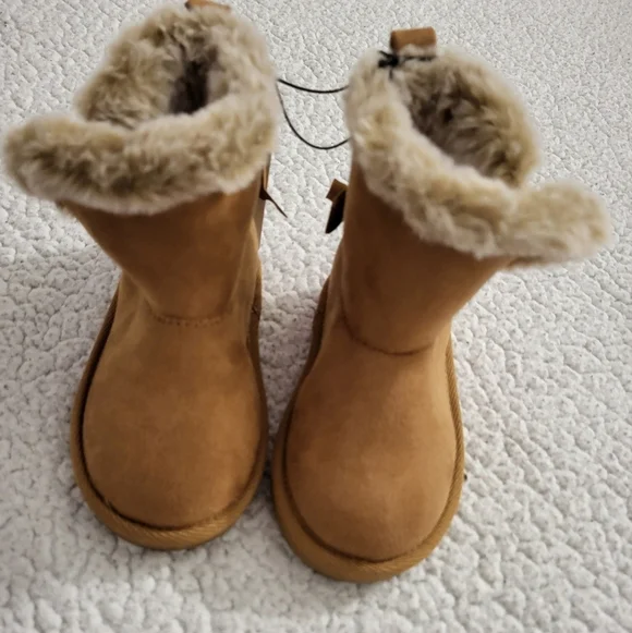 Cozy Tan Kids Boots