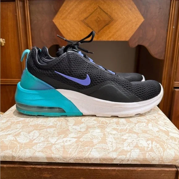 Nike Men's Black and Purple Sneakers with Teal Accents